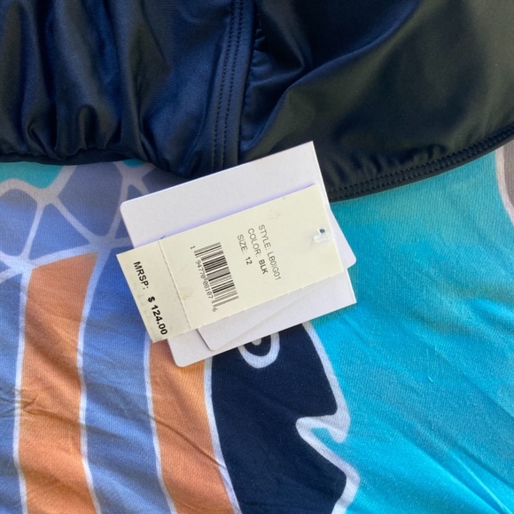 La Blanca one piece halter top bathing suit - Picture 4 of 5